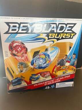 Hasbro Beyblade Burst Rip Fire Starter Pack Set Spryzen S2 Lights Up Spriggan 8+